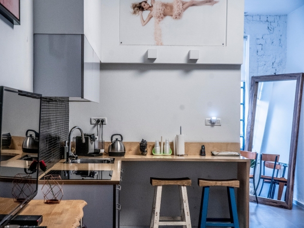 image-in-gallery