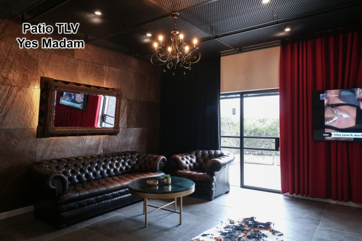 image-in-gallery