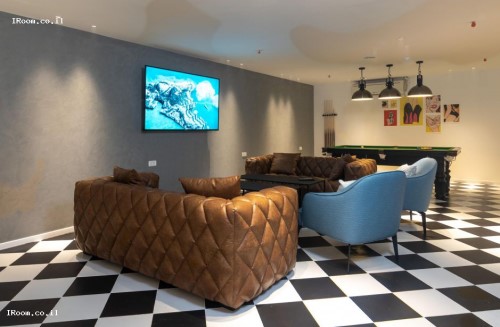 image-in-gallery