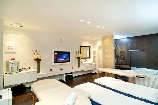 image-in-gallery