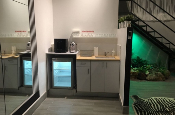 image-in-gallery