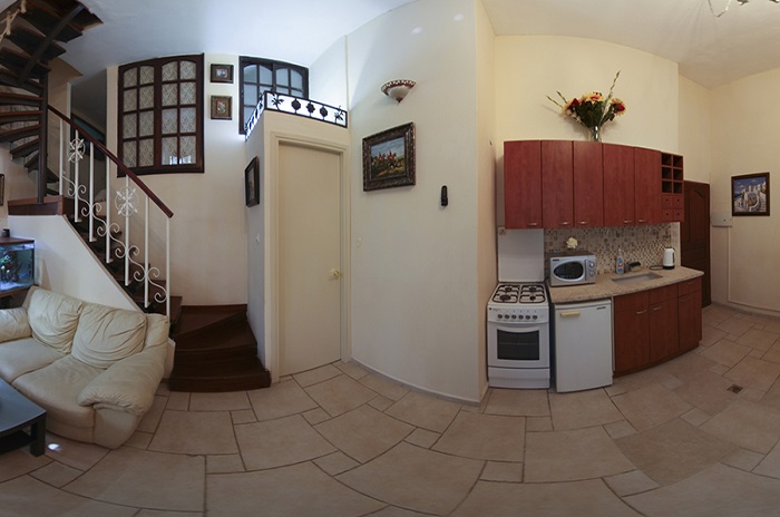 image-in-gallery
