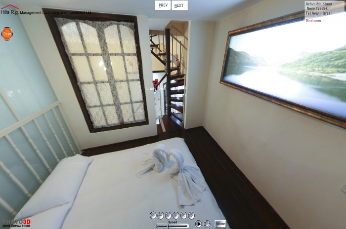 image-in-gallery