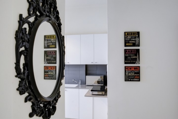 image-in-gallery