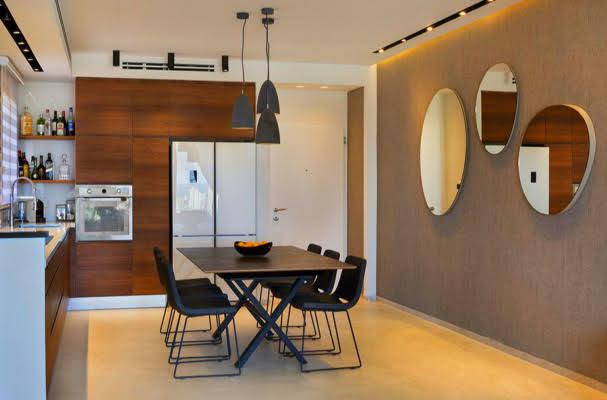 image-in-gallery