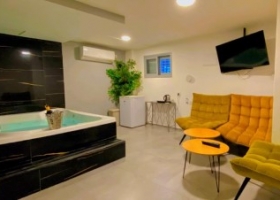 w hotel tlv חדרים לפי שעה בתל אביב. מתחם האירוח אריא ספא מציע מבחר סוויטות להשכרה לפי שעה בתל אביב לזוגות אוהבים בפרטיות ובדסקרטיות מוחלטת, הזמינו!